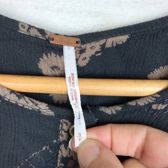 Free People Floral Button Long Sleeve Tunic Small - Picture 5 of 6